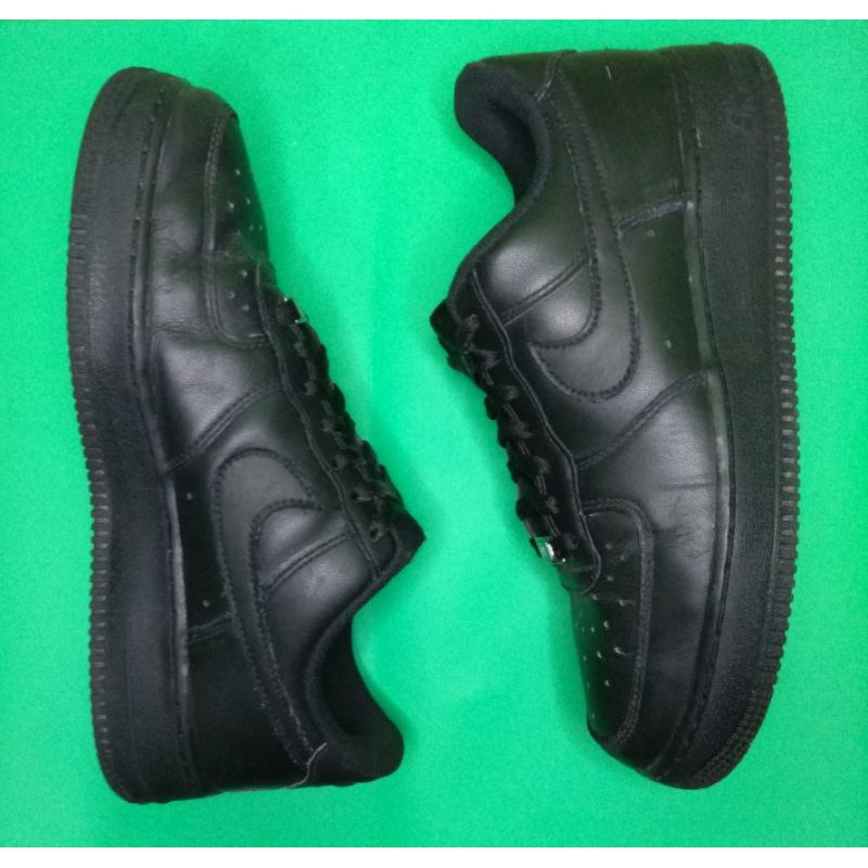 NIKE AIRFORCE1 black on black