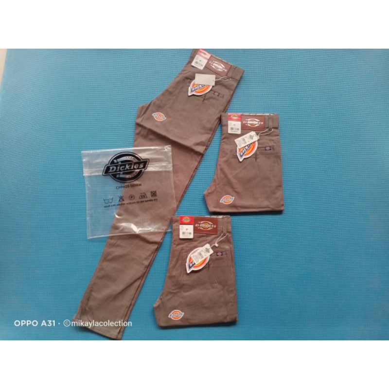 Celana Panjang Chinos Dickies