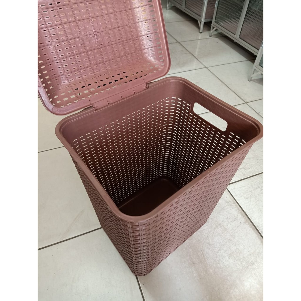 LAUNDRY BASKET / KERANJANG LAUNDRY