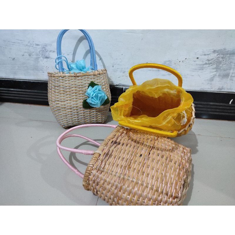 TAS ROTAN APEL WARNA RANDOM/rotan/kerajinan/tas rajut selempang/tas selempang wanita/eceng/hampres