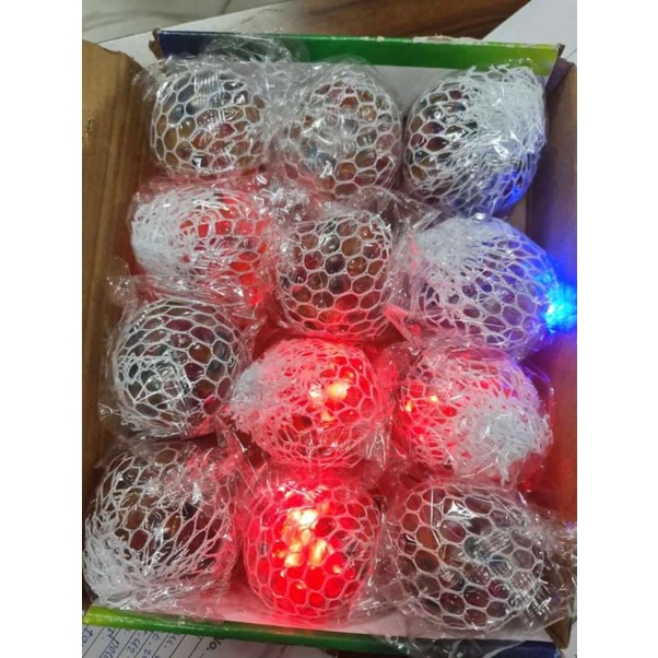 MAINAN ANAK BOLA BEKEL LAMPU KARET / BOLA GLITTER LED