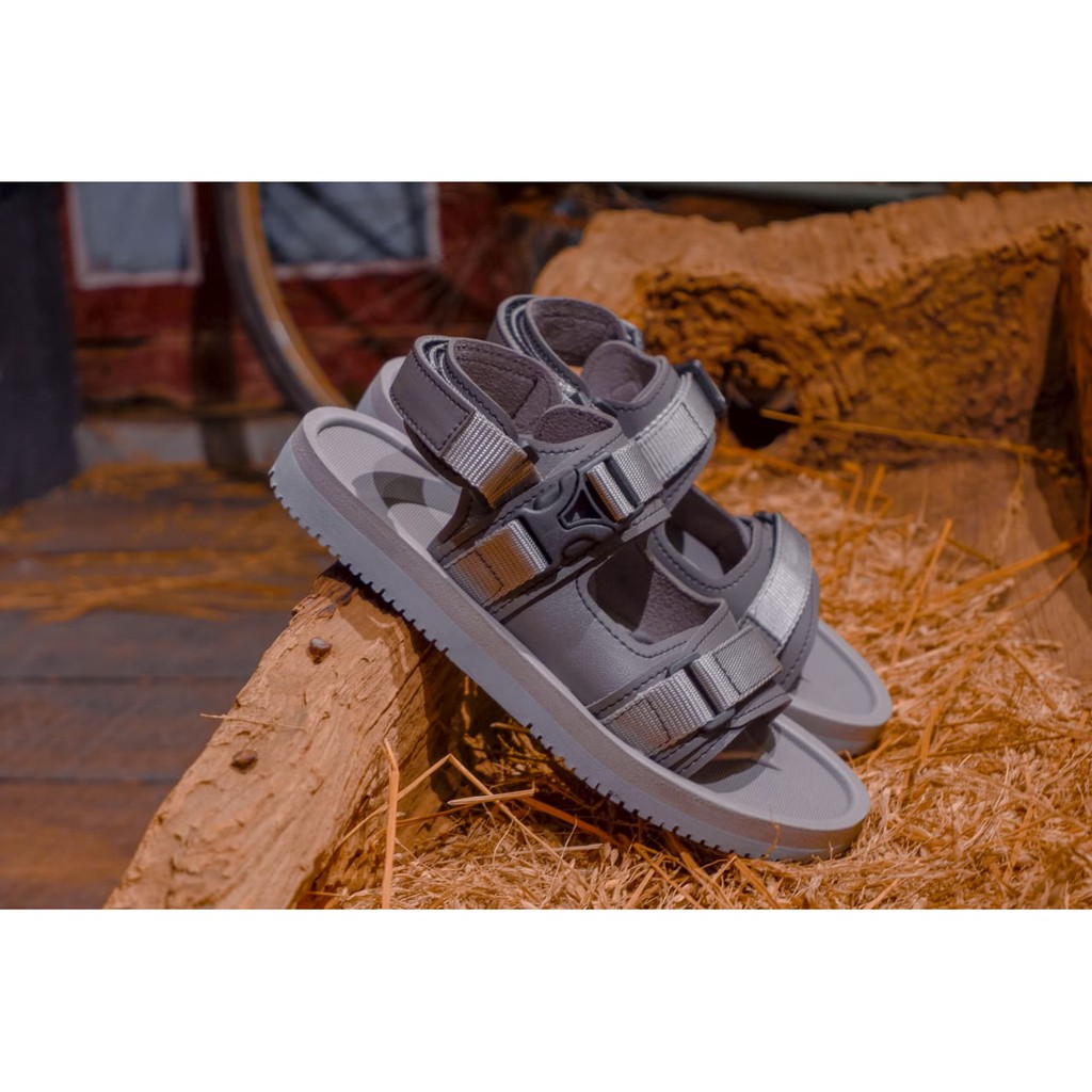 SANDAL WANITA GUNUNG VOLKERFOOTWEAR CUTTER ABU ABU