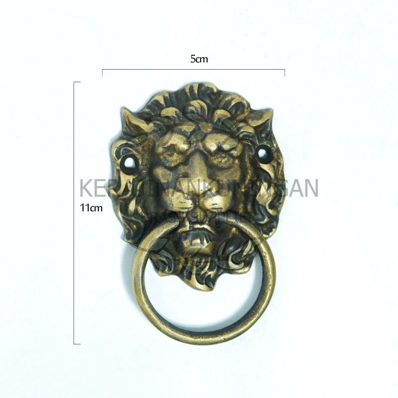 handle dan ketukan pintu kuningan motif singa kecil