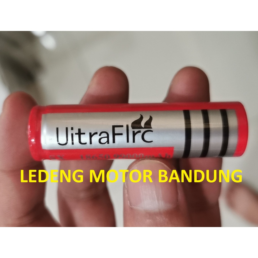 Baterai UltraFire Battery Cas Isi Ulang Batre 18650 Senter Swat Vape Vapor