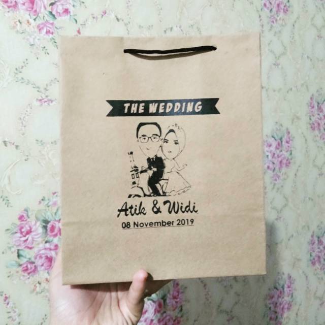 

Paper bag Craft 125 gram ukuran R5