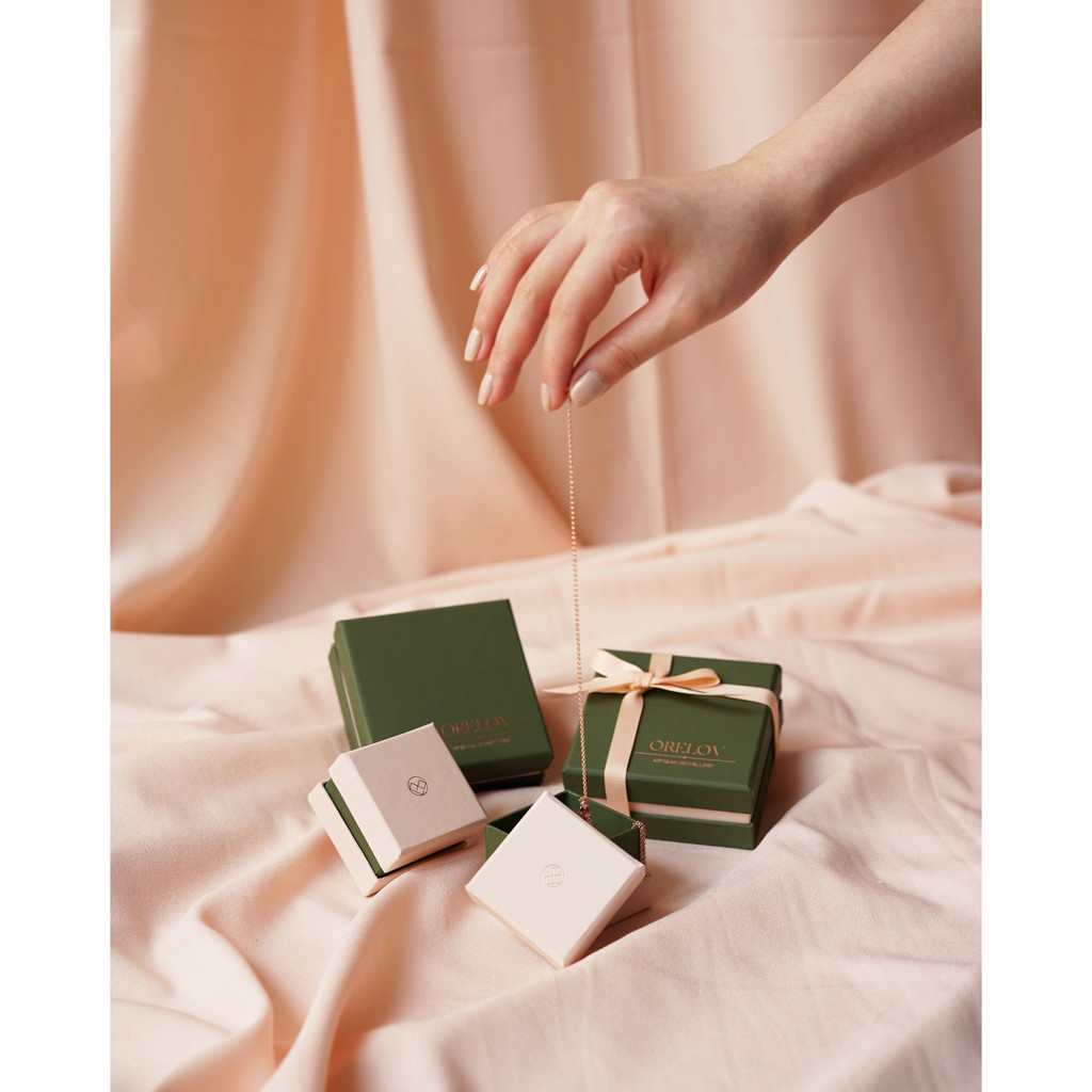 

Gift Box - Tambahan Packaging Hadiah