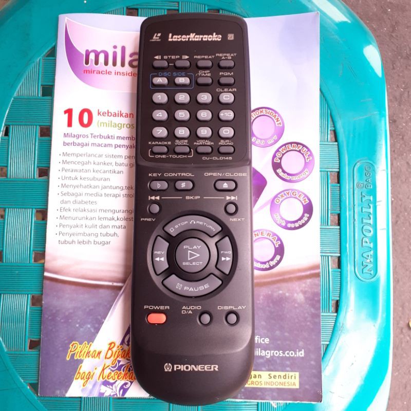 Remote PIONEER Laser Disc Karaoke Original .