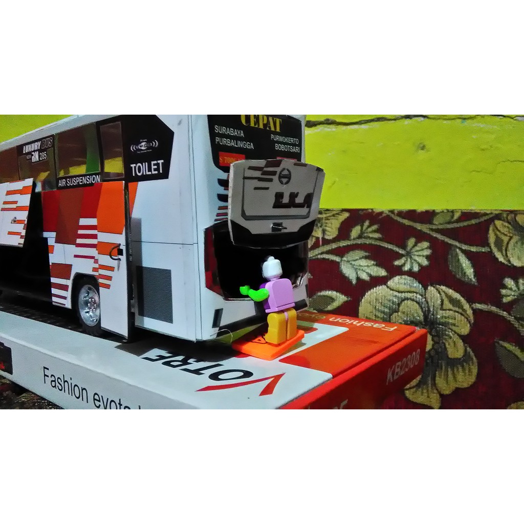 Miniatur bis dan bus Eka Cepat Miniatur bis banjarnegara