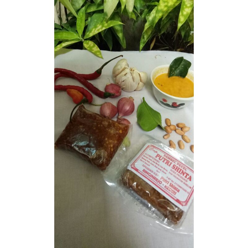 

sambel pecel cap putri shinta asli kediri/sambel instant 100gr