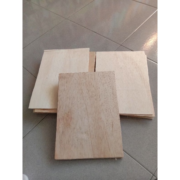 TRIPLEK BELAKANG PIGURA UKURAN A4 10R ukuran 21.5cm x 30 cm barang ready