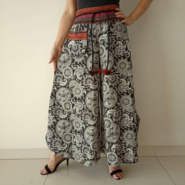 Kulot Etnik Bangkok