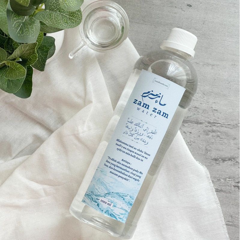 

Zam Zam Water Makkah 1 Liter - Air Zam Zam Asli 100 %