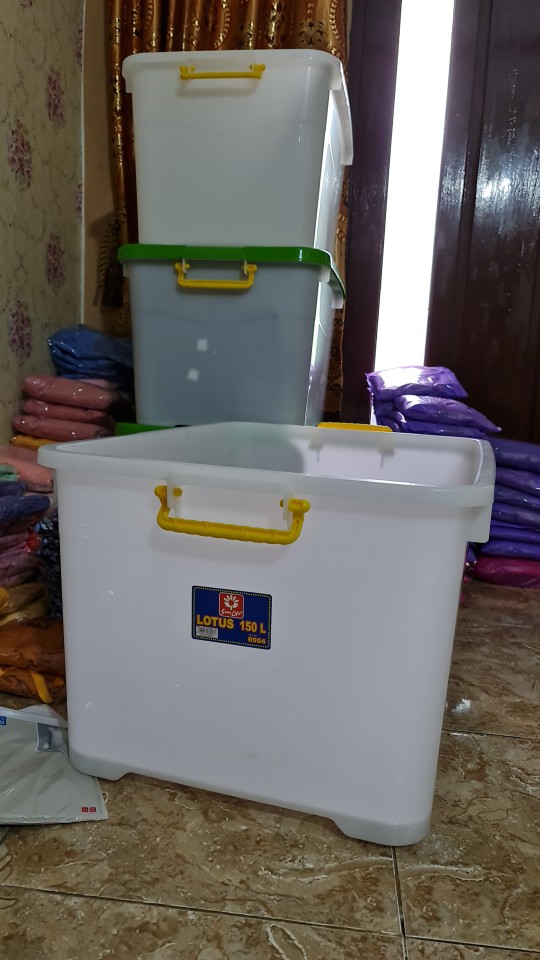 Box Container Roda Tutup Lotus 150 Liter Sunlife