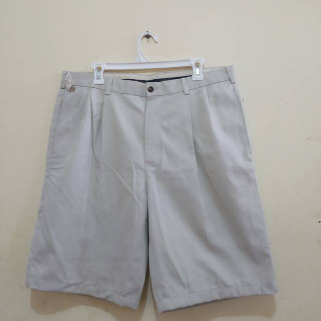 Celana Pendek Brooks Brothers size 36 - Ikbamshop