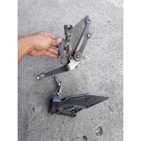 postep footstep step depan kawasaki ninja250fi ninja 250 injeksi original