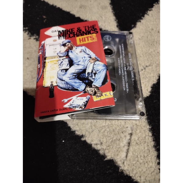 kaset pita mike &amp; the mechanic / hits