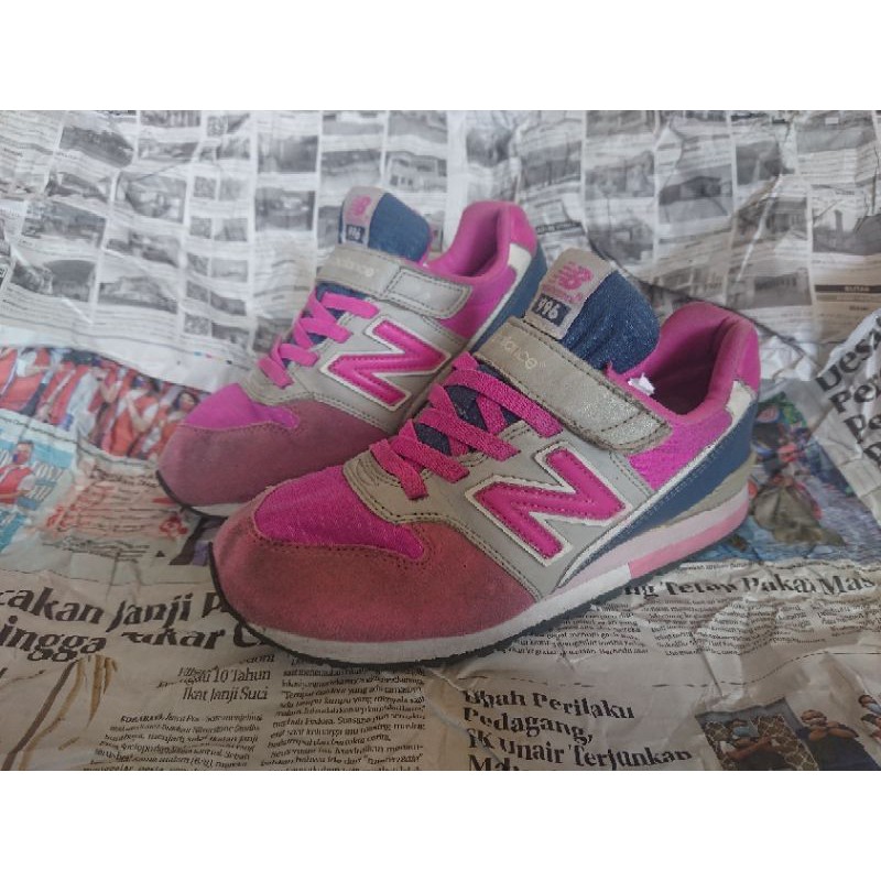 new balance (nb) kids 996