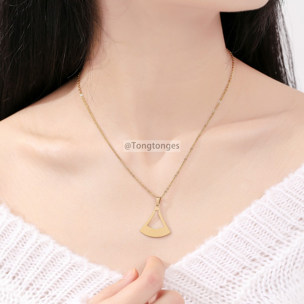 SimplePendants Necklaces Women Man Charm Collar Jewelry Korean Design Romantic Choker S58