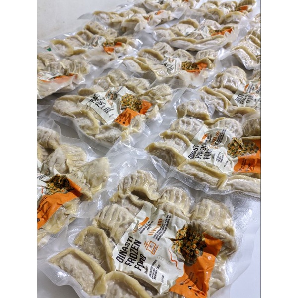 

Gyoza isi 16 pcs Premium Quality