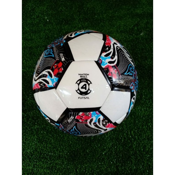 BOLA KAKI SIZE 5 SPECS BATIK