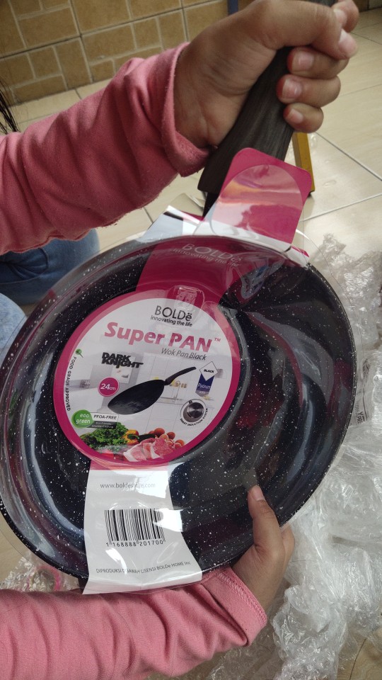 Bolde Super Pan Wajan / Wok Black 24 Cm