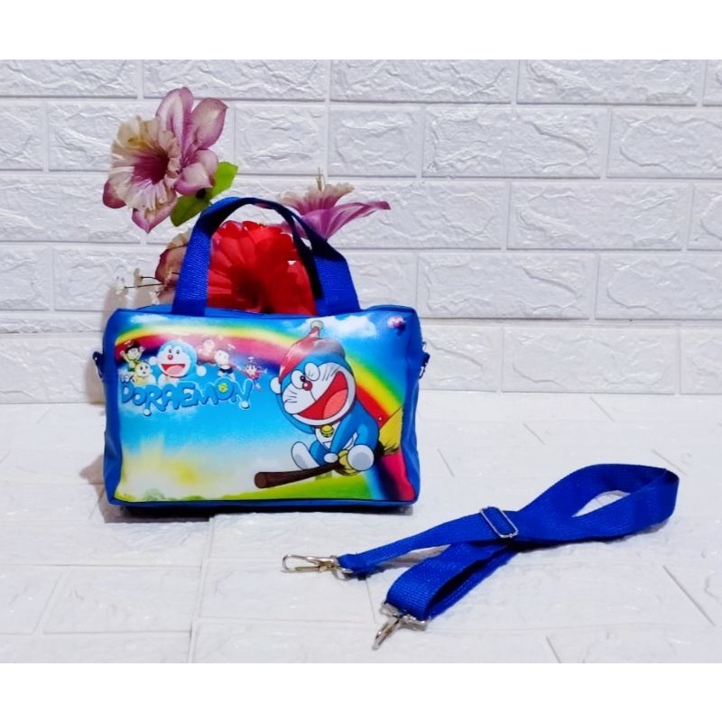 tas travel organizer karakter/tas selendang kecil