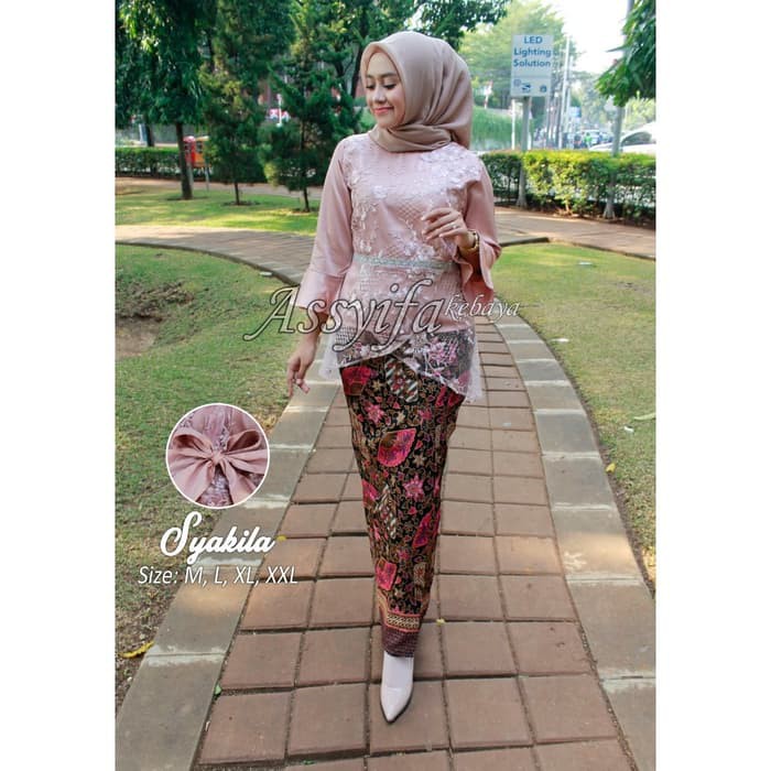 set kebaya brukat syakila list berkualitas