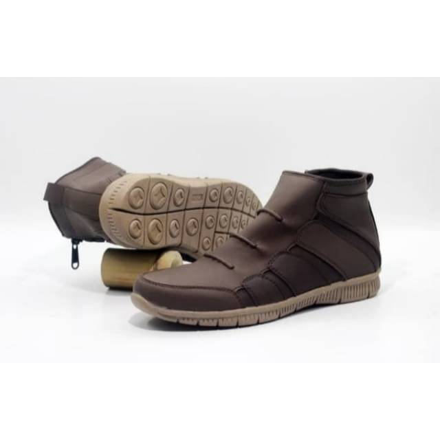 Sepatu D-Island Casual Boots 300 Zipper / sepatu d island