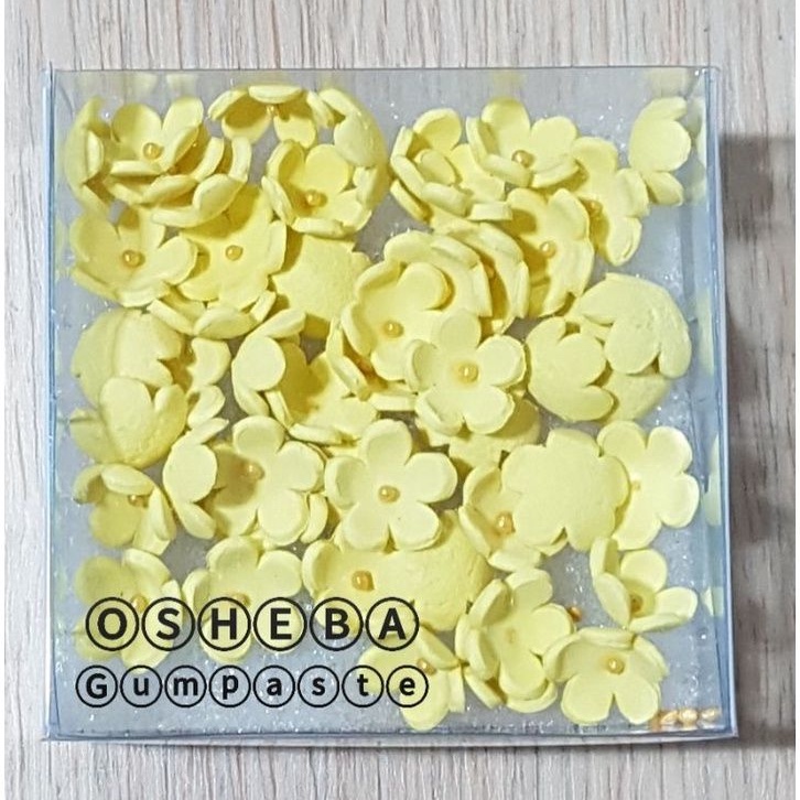 

[osheba] gumpaate bunga BK BB 1.2cm warna kuning muda isi 50 bunga