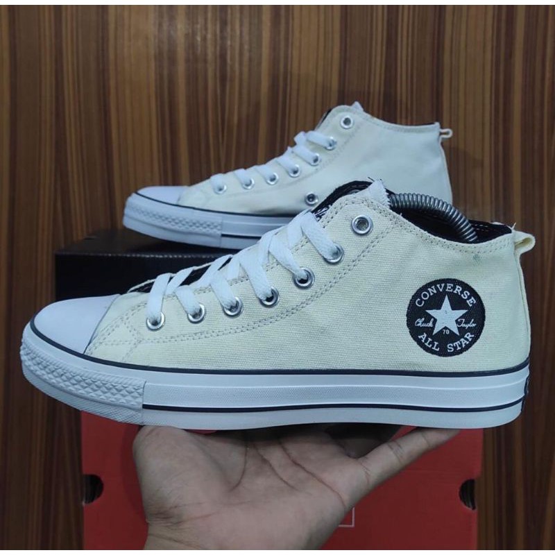 SEPATU SNEAKER CONVERSE CLASIK  SEMI BOOT/HIGH