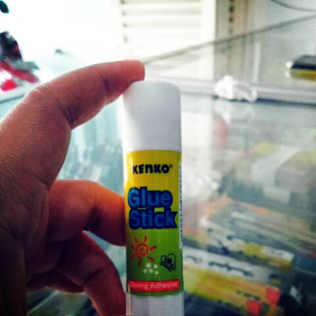 

Kenko glue stik