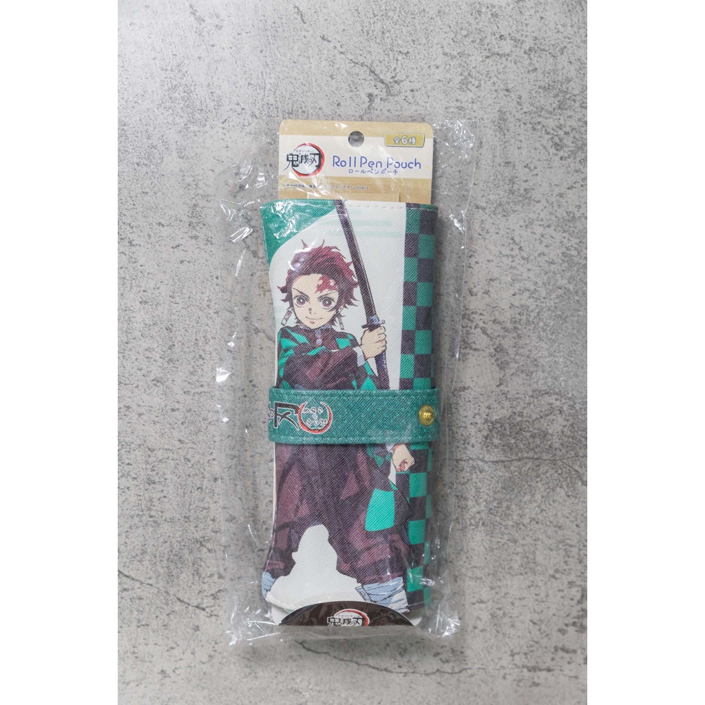 

Kimetsu no Yaiba Tanjiro Kamado Roll Pen Pouch TAKARA TOMY ARTS