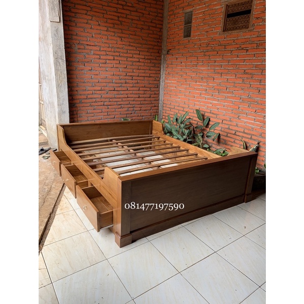 Dipan minimalis laci 160x200