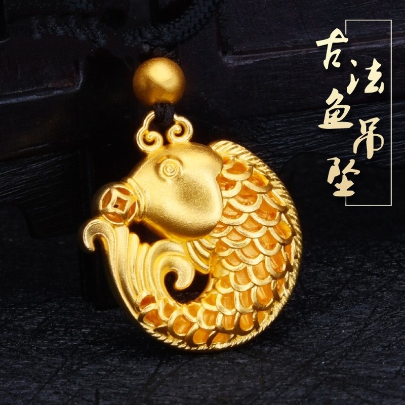 [Ready Stock]Fashion Gold-Plated Hollow Small Goldfish Pendant Necklace