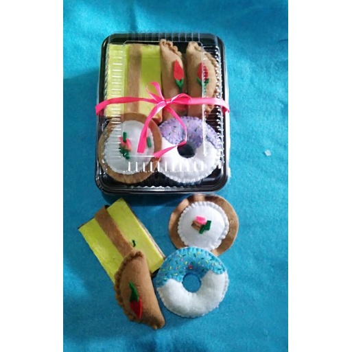 mainan edukasi / jajan pasar / mainan edukasi jajan pasar kain flanel