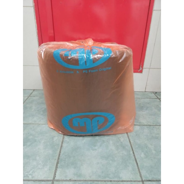 

bubble wrap MP 30cm x50m bungkus orange /buble wrap mp