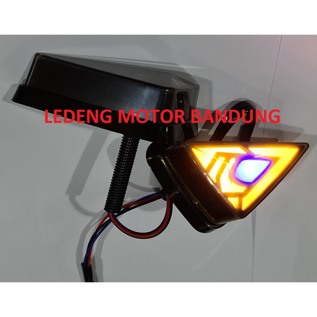 Lampu LED Sen Tempel Model Segitiga Motor Sport Universal