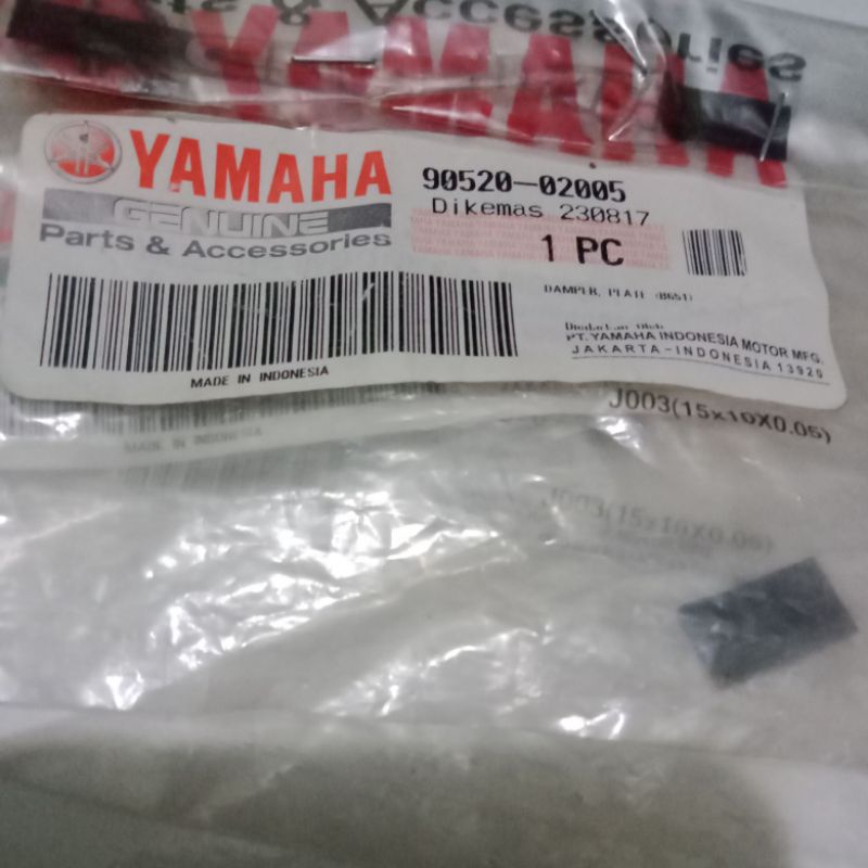 Damper plate/ penahan cover segitiga depan aerox 155