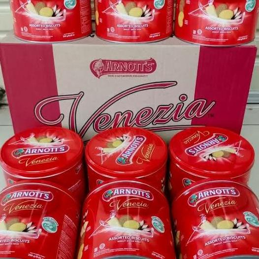 

arnots biskuit 250 gr 1 dus isi 6 kaleng Kue Lebaran