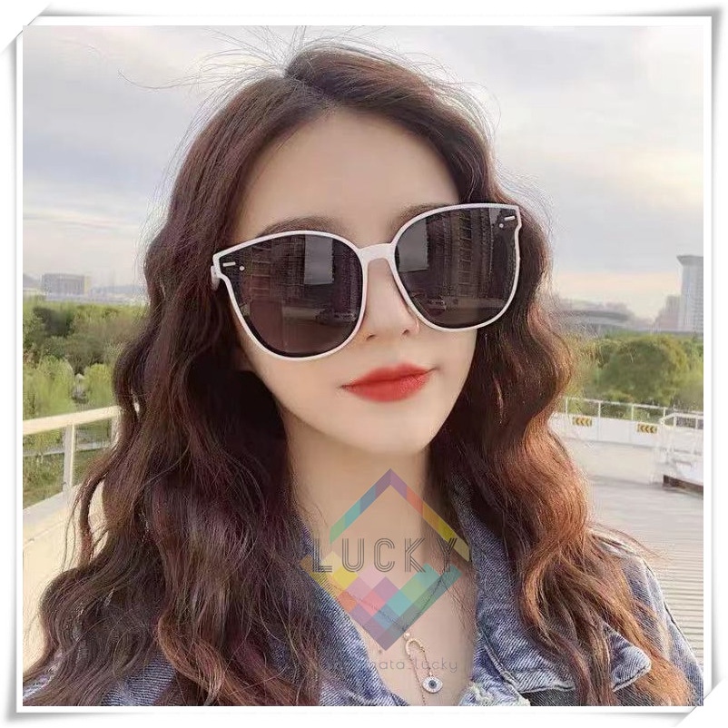 LUCKY Kacamata Hitam Korean Fashion  Wanita/Pria Sunglassess unisex