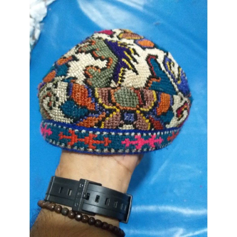 kopiah pakistan rajut