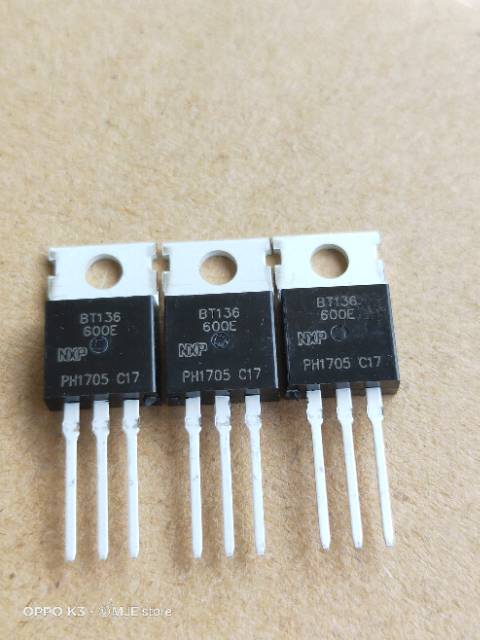 SCR BT136 BT-136 THYRISTOR NXP