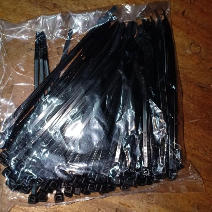 

Insulok Kabel Ties T18R Black 100Pcs 059