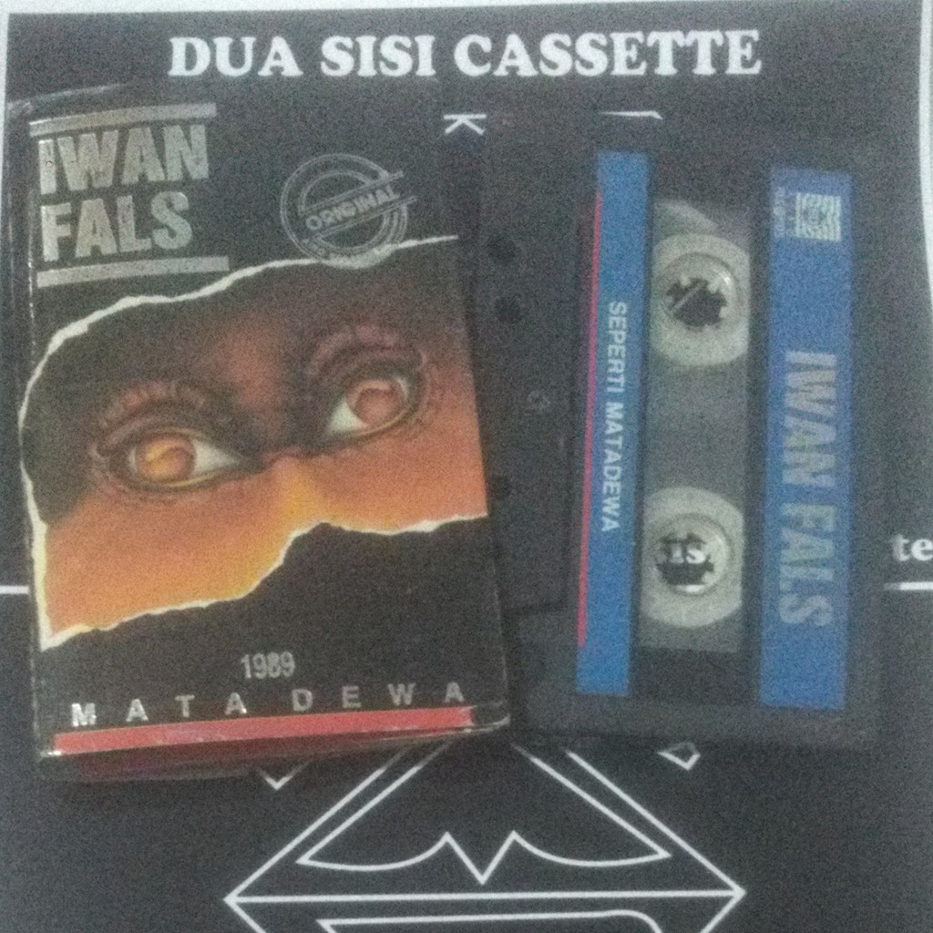 Kaset pita iwan fals - mata dewa