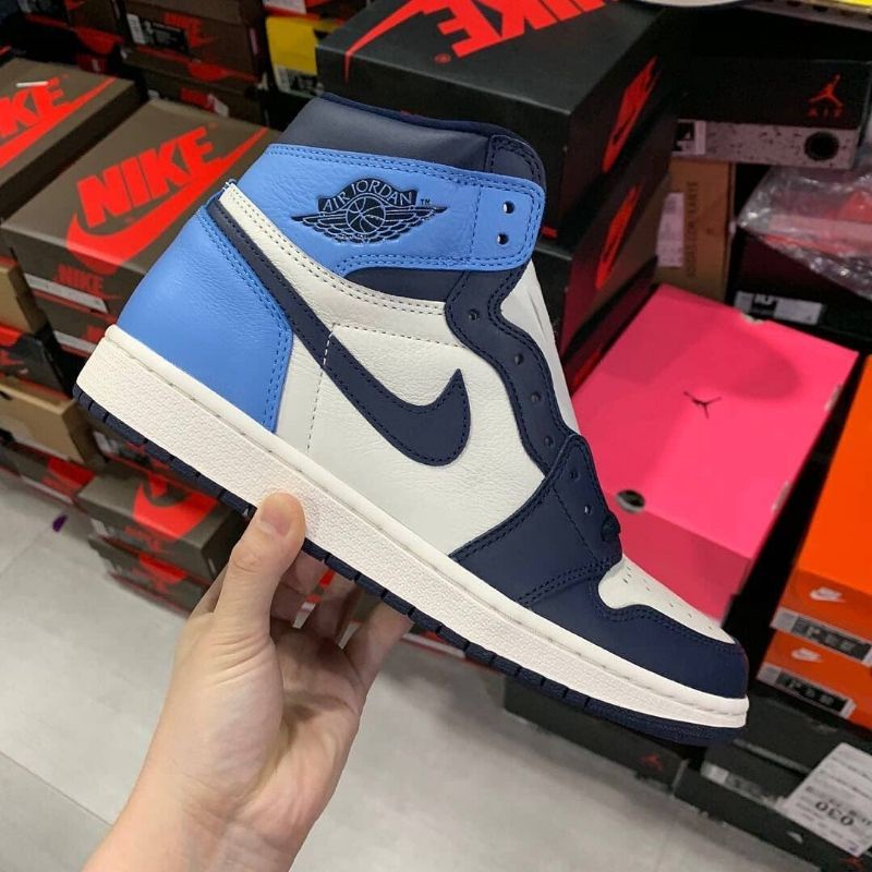 Air Jordan 1 High Obsidian