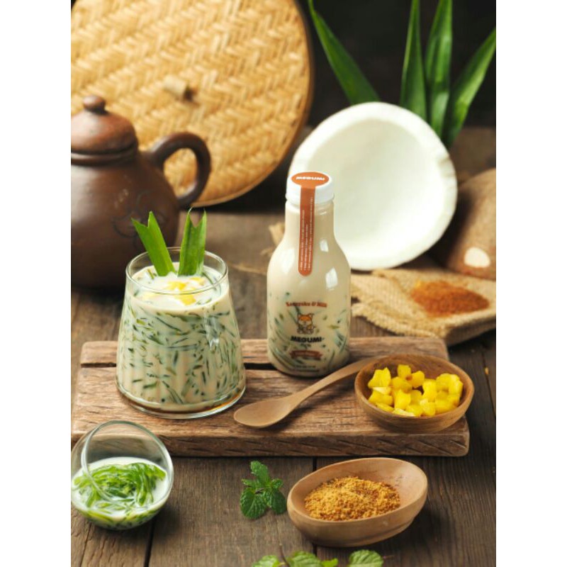 

Konnyaku and Milk - Palm Sugar