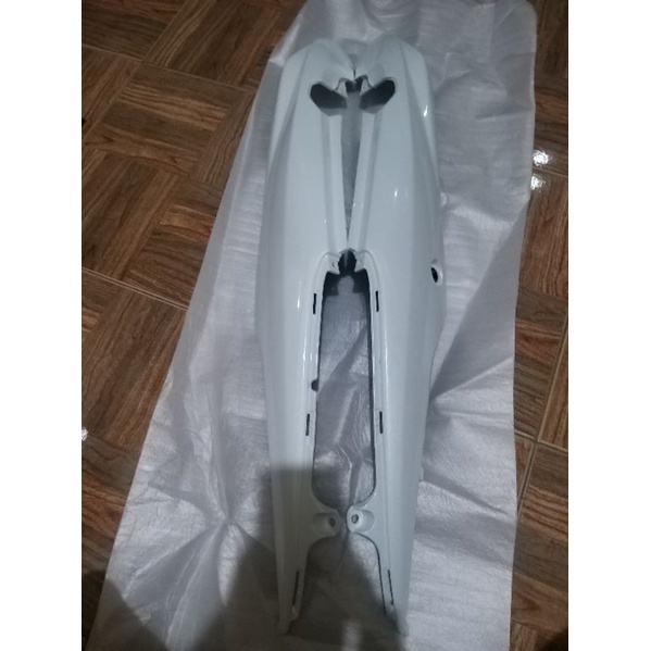 body spin 125 cc sgp warna putih