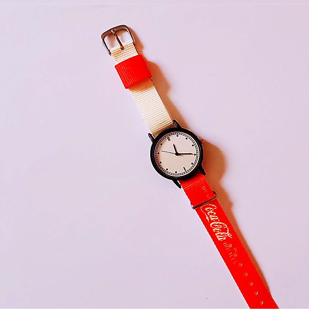 Jam Tangan Analog Gaya Korea Strap Nylon / Jam Tangan Strap Nylon Motif Tulisan Unisex