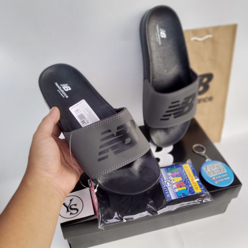 SANDAL SLOP NEW BAL4NCE PREMIUM-GREY BLACK