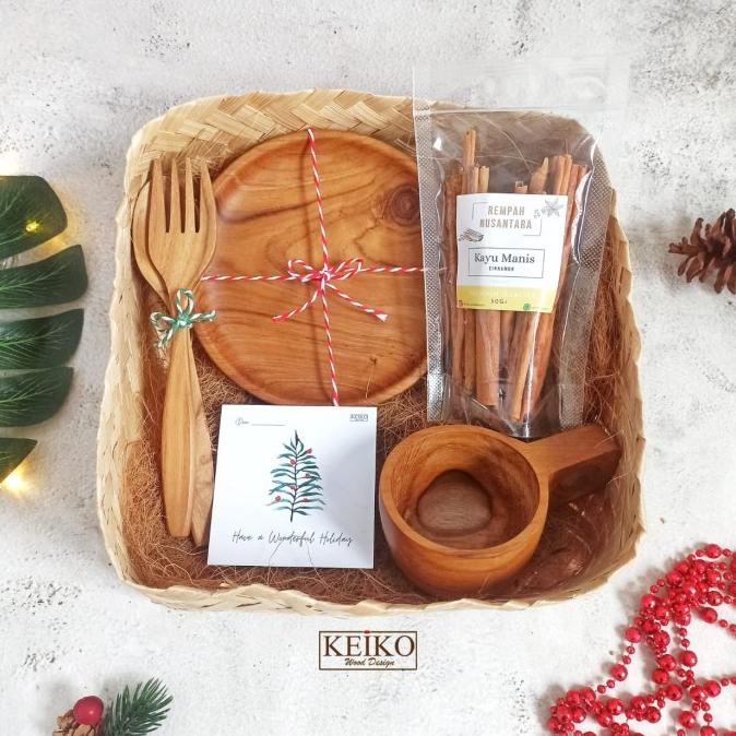 

TERBARUU!! Snowy Pine Hampers & Gift PROMO
